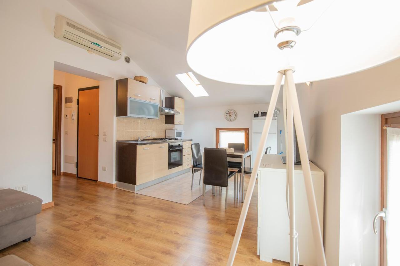 Valpolicella Homes Recioto Apartment SantʼAmbrogio di Valpolicella Esterno foto